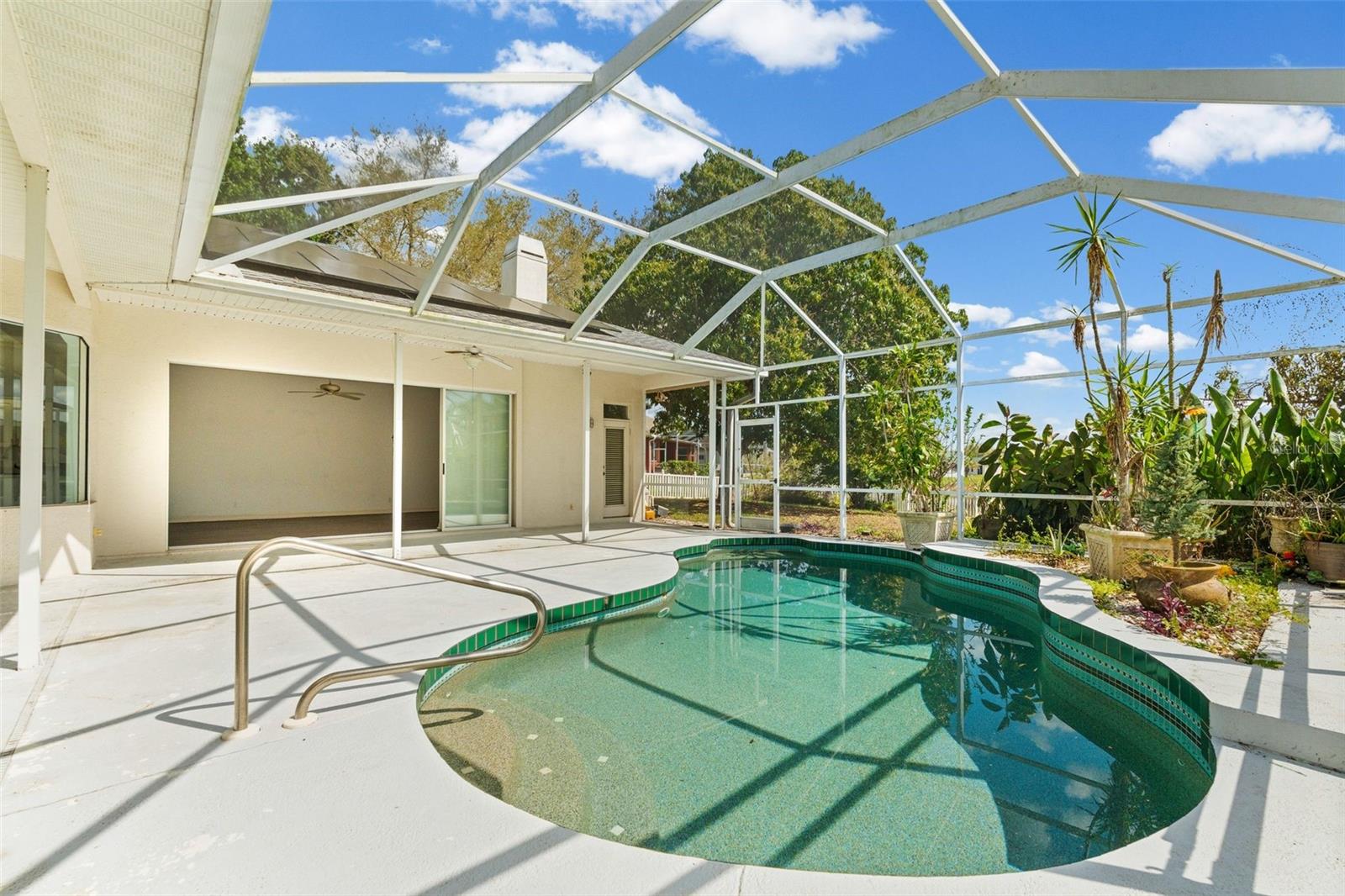 RIVER WOODS PH II - Residential