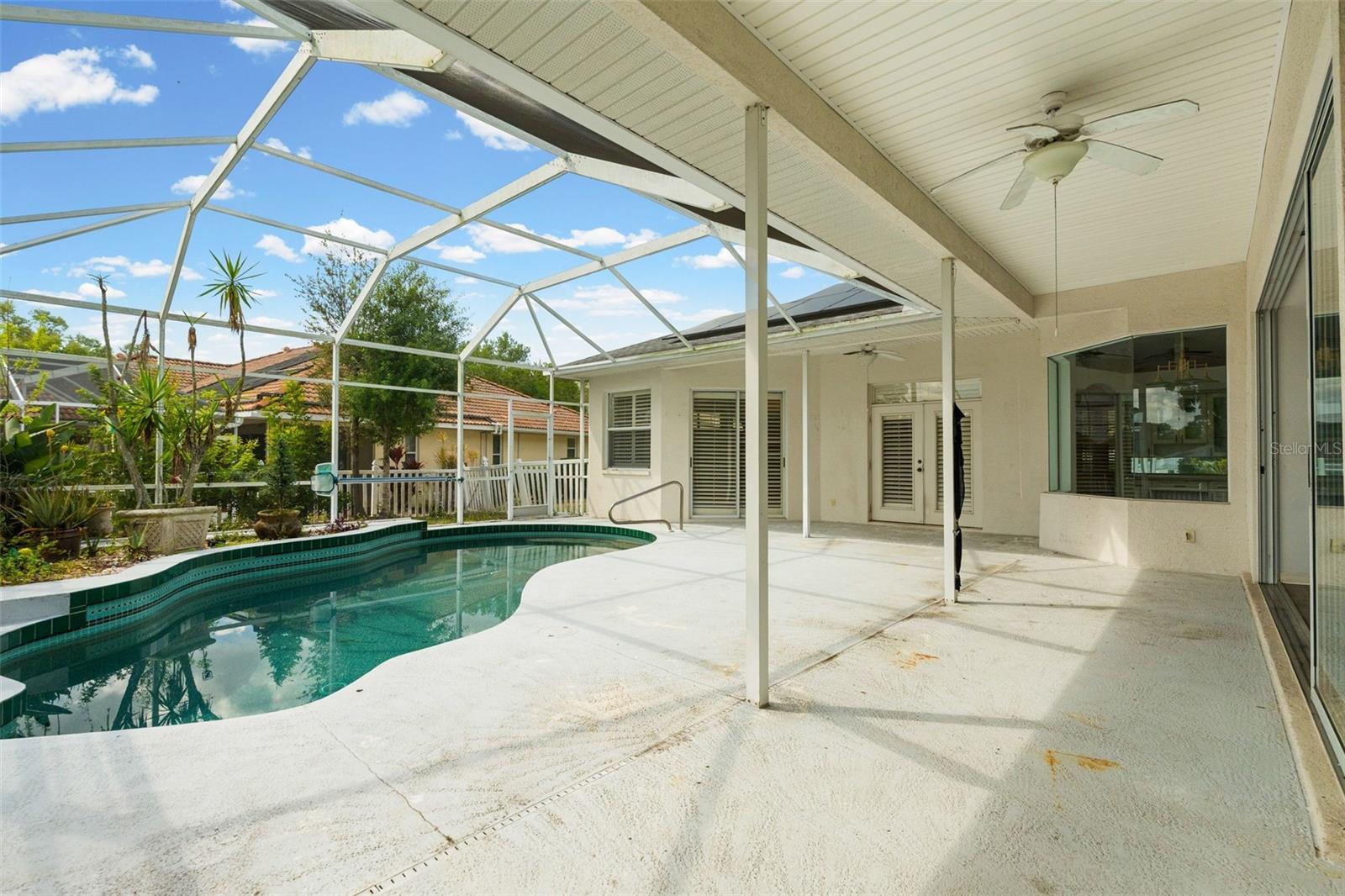 RIVER WOODS PH II - Residential