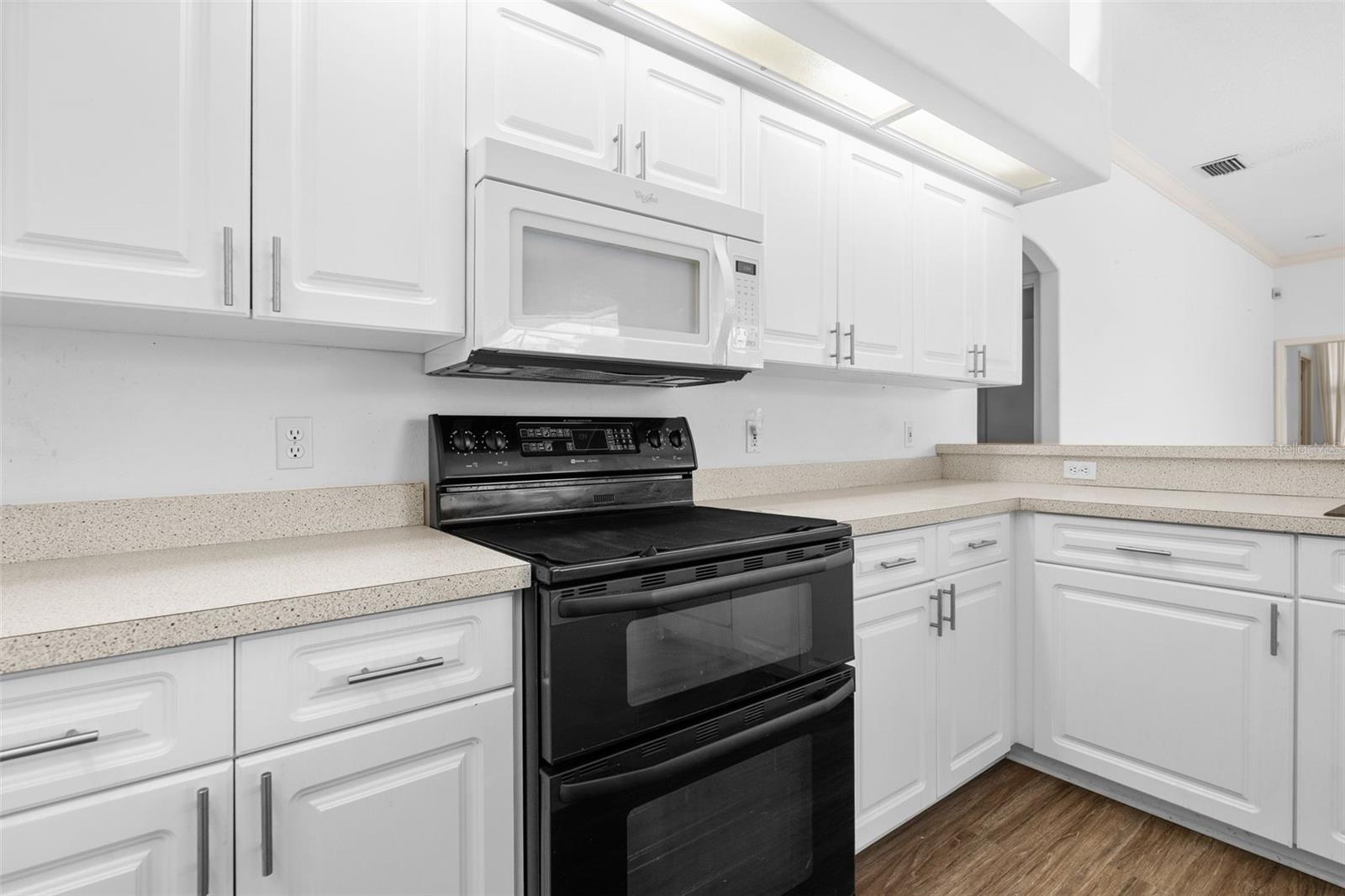 RIVER WOODS PH II - Residential