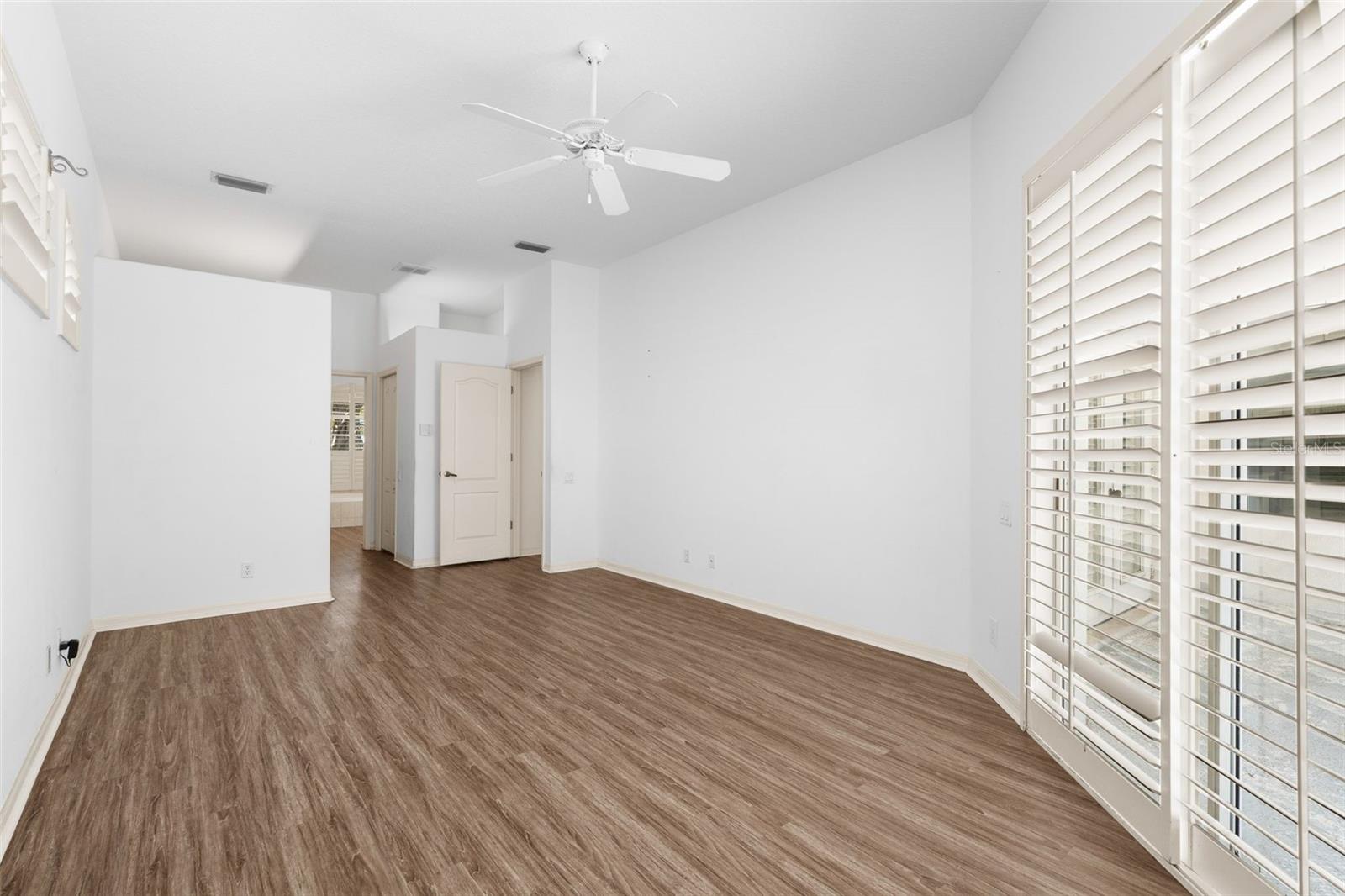 RIVER WOODS PH II - Residential