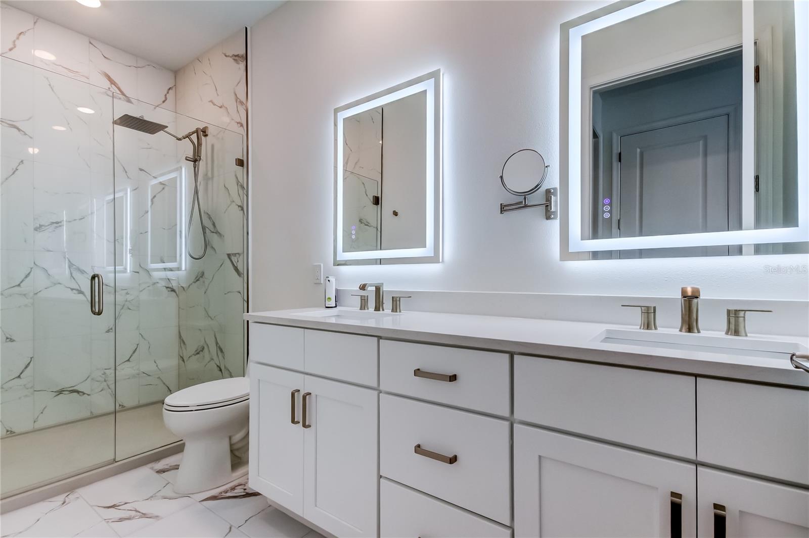 CASTILLE URBANA CONDOMINIUM - Residential
