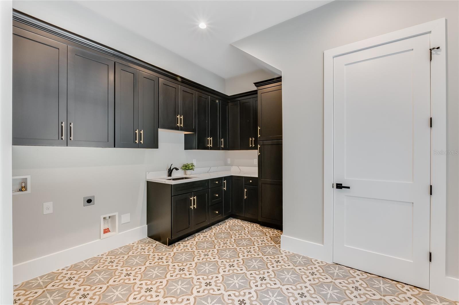 BELLA VITA ESTATES - Residential