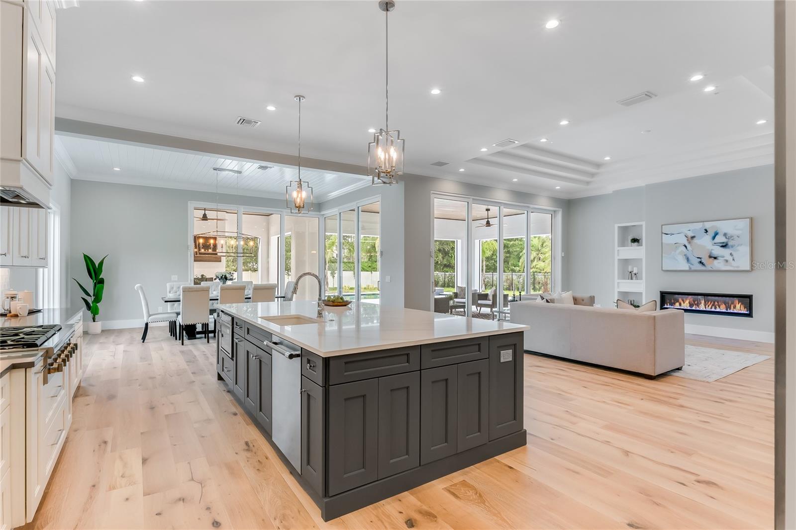 BELLA VITA ESTATES - Residential