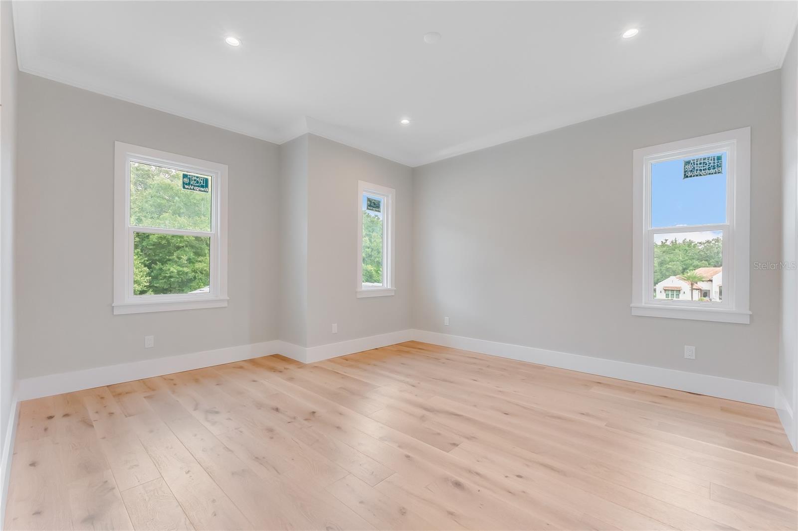 BELLA VITA ESTATES - Residential