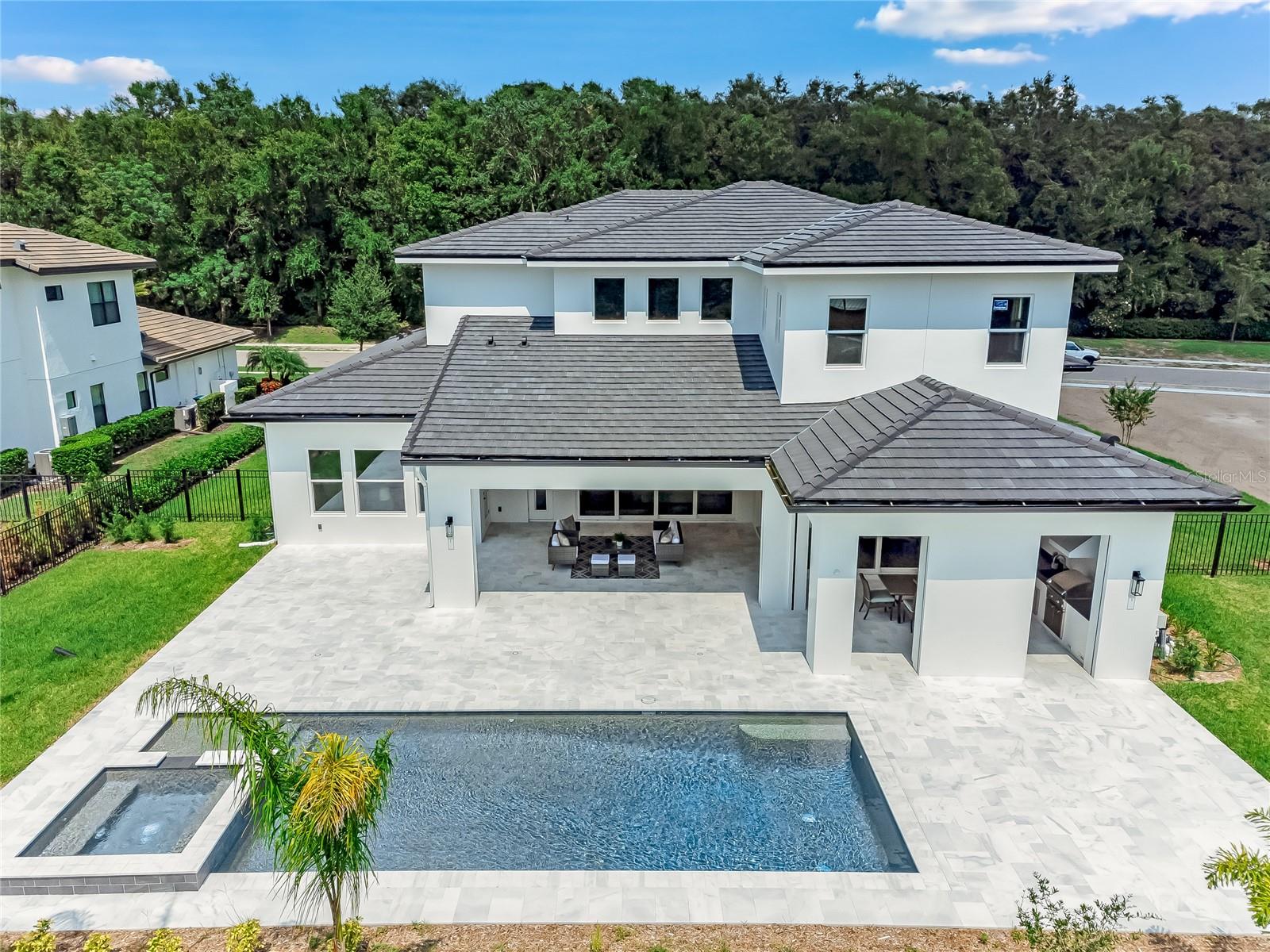 BELLA VITA ESTATES - Residential