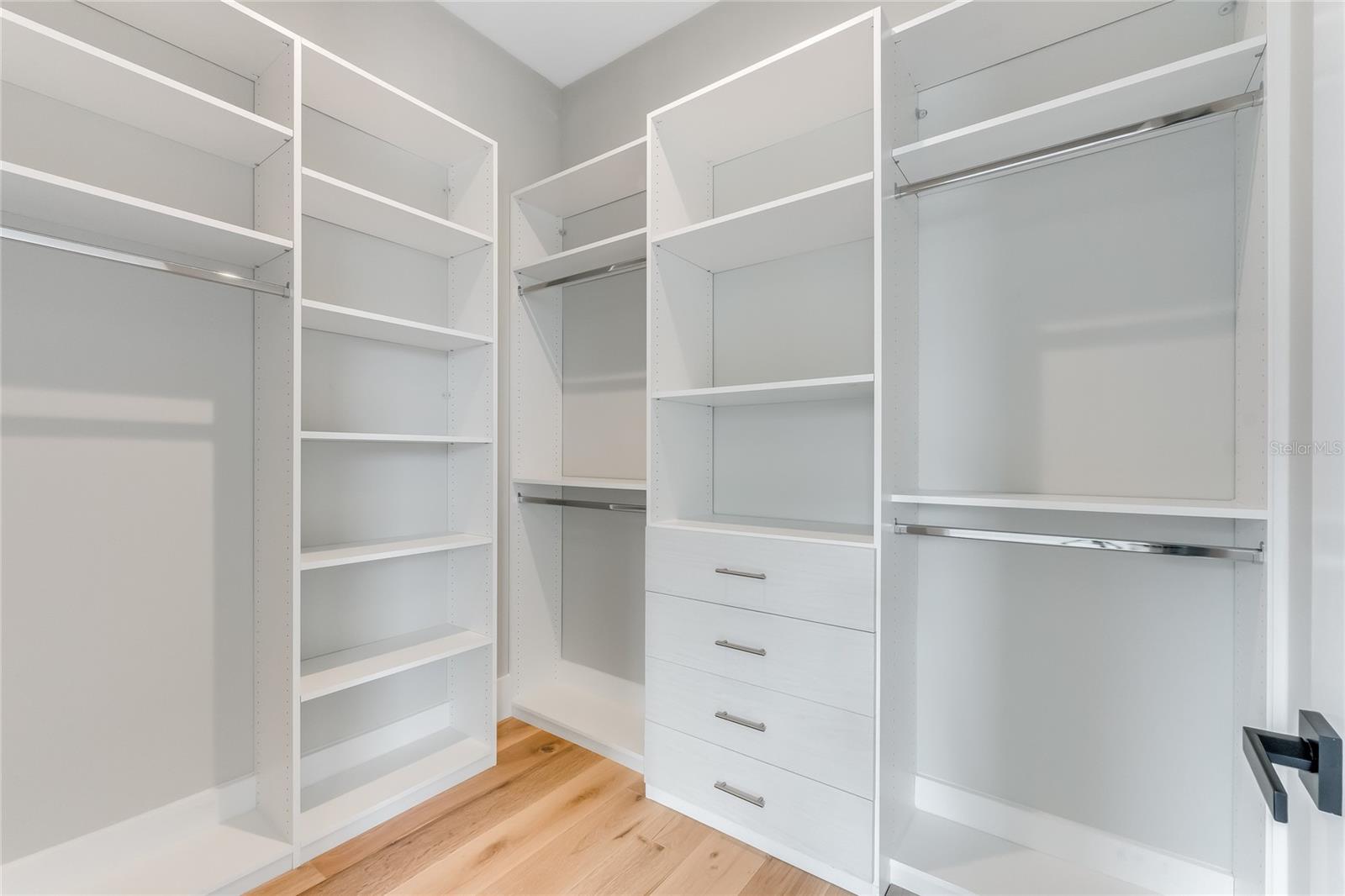 BELLA VITA ESTATES - Residential