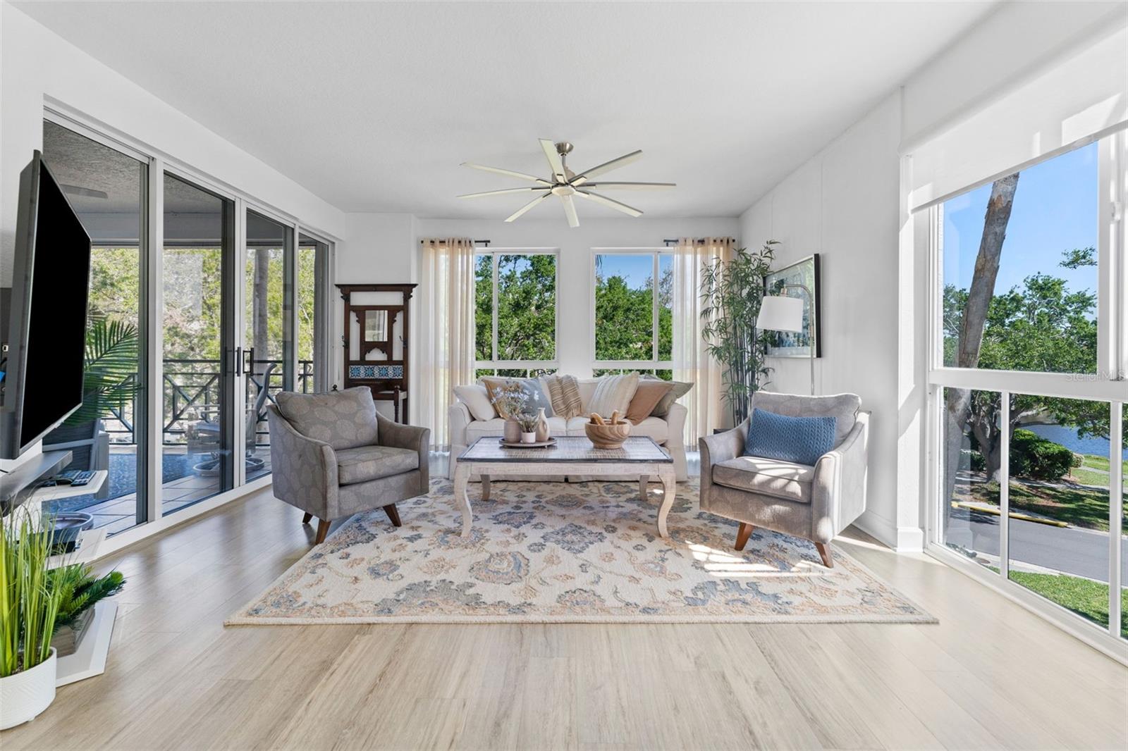 DOLPHIN CAY DOMINICA - Residential