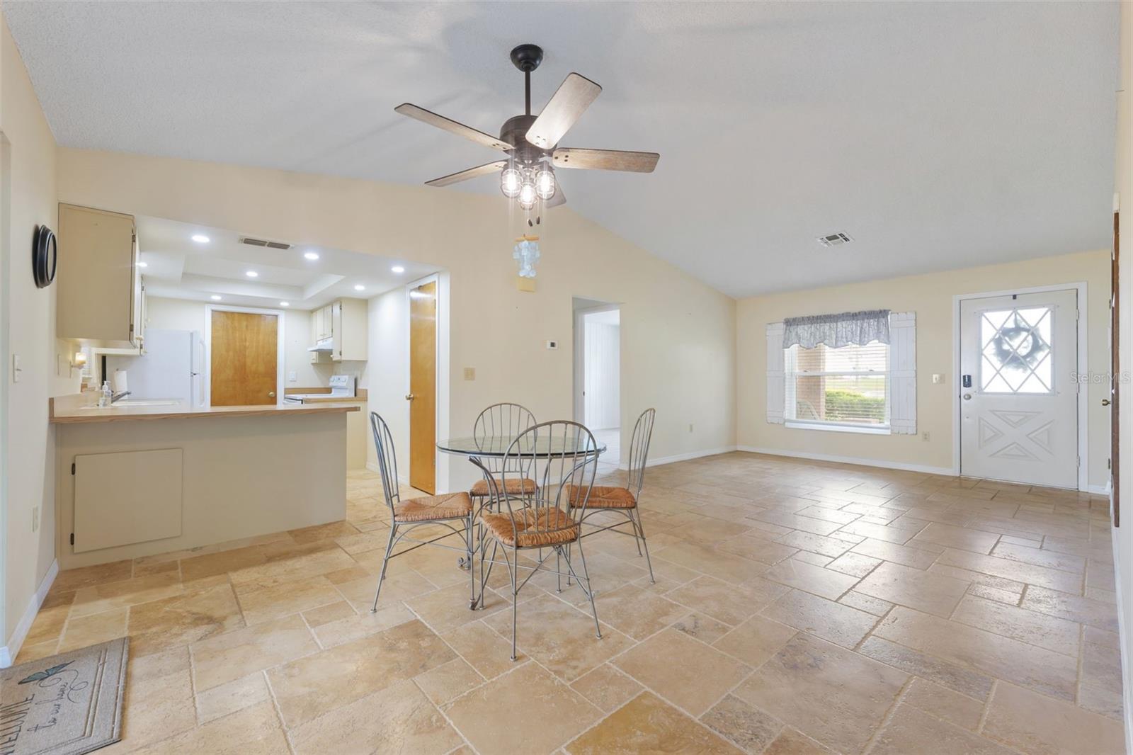 SPRING HILL - Residential