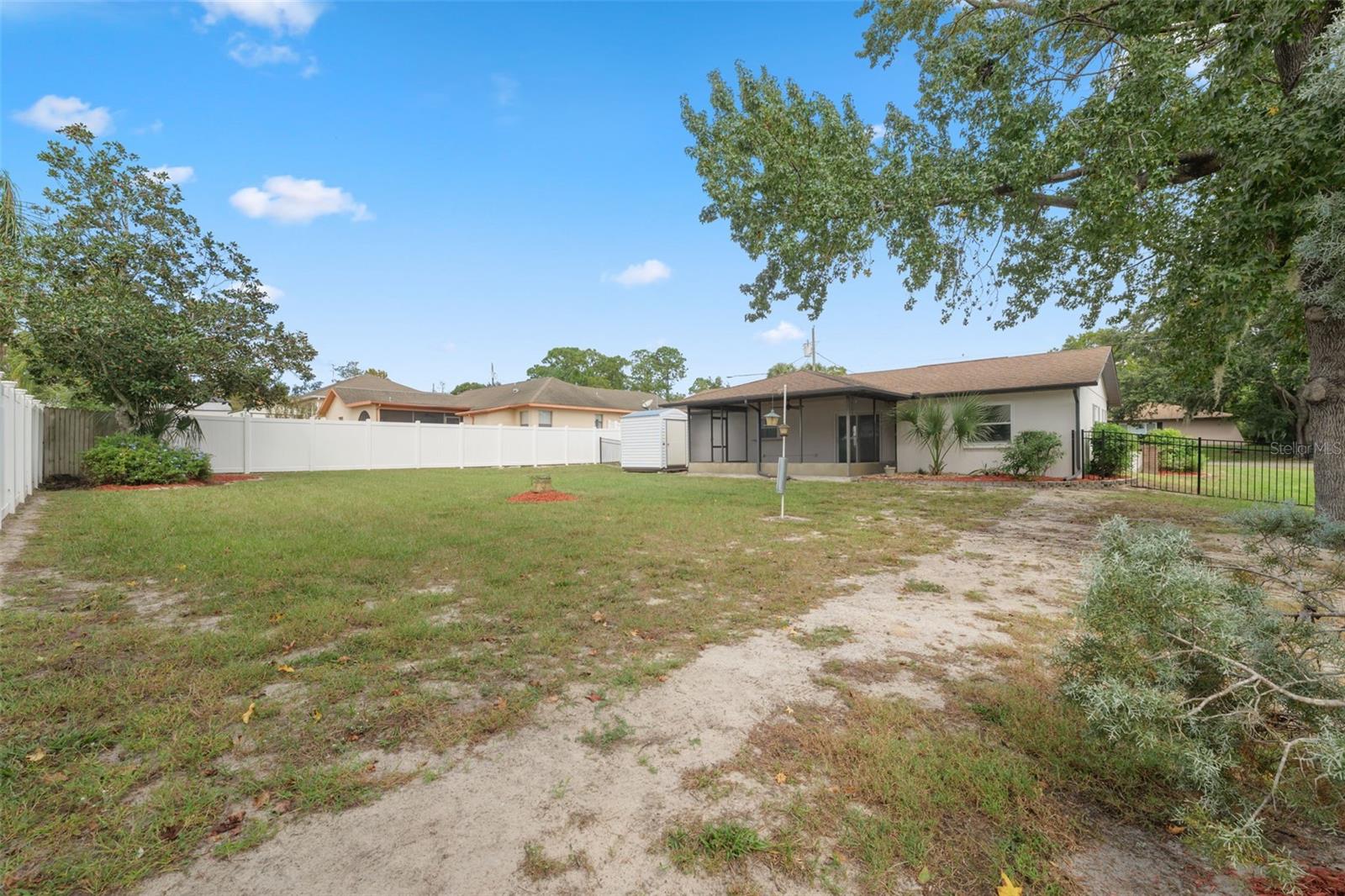 SPRING HILL - Residential