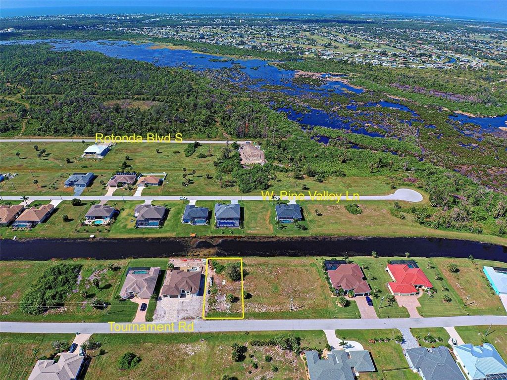 Photo of 159 Tournament Road, Rotonda West, FL 33947 (MLS # N6141458)