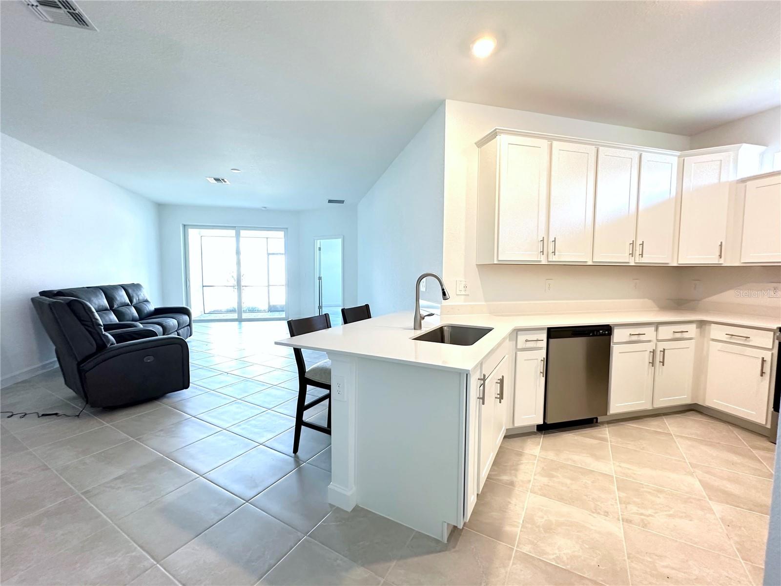 8225 SHORE LAKE DRIVE - Photo 3