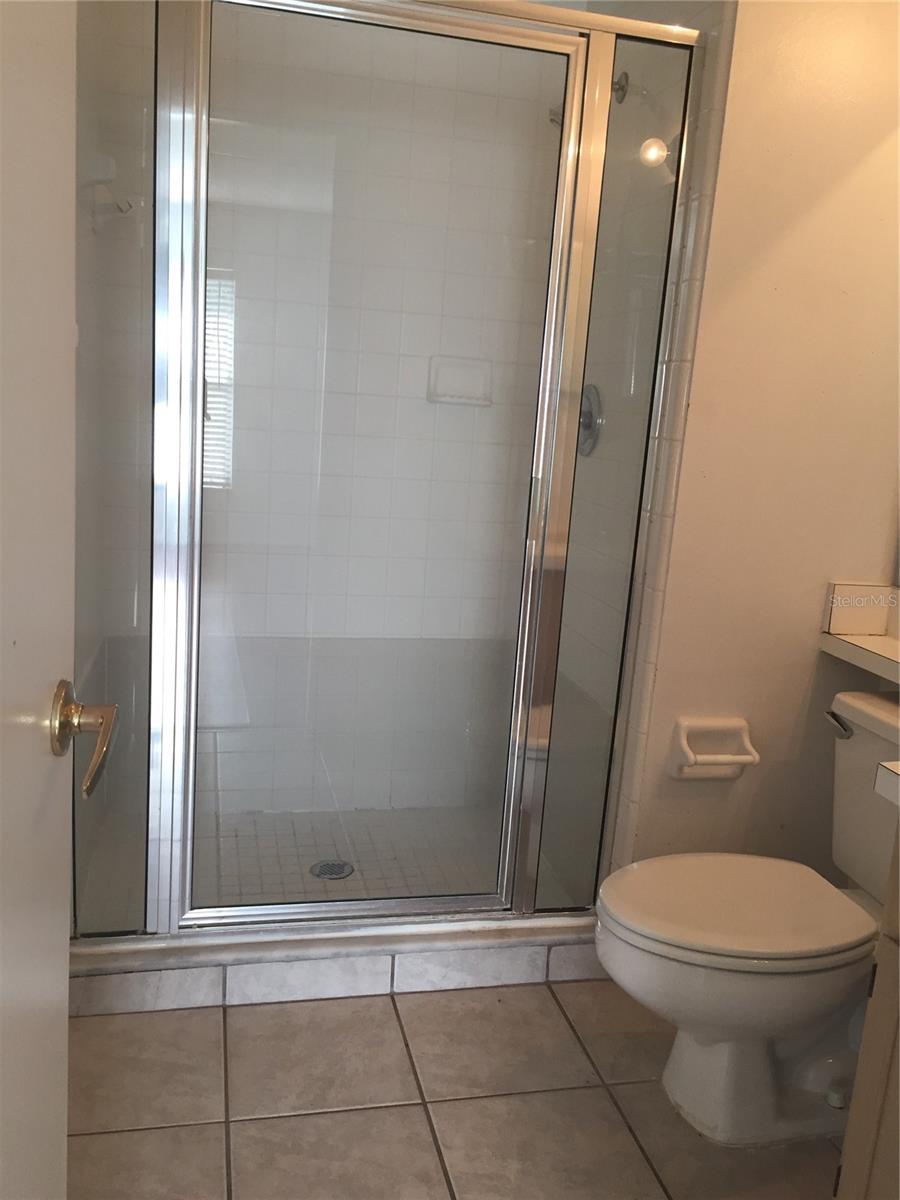 LAKEWOOD AT MEADOW WOODS PH 01 - Residential Lease