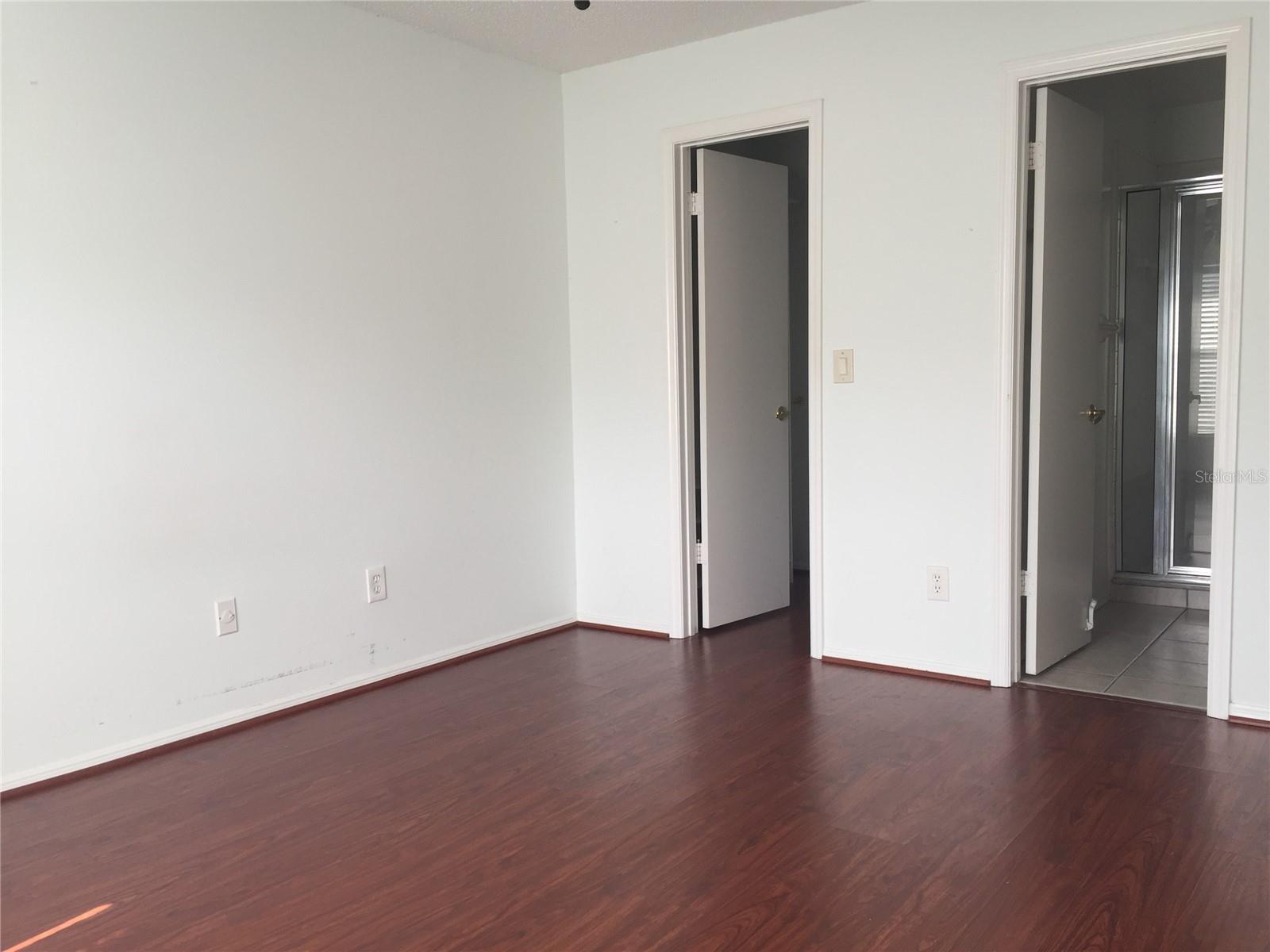 LAKEWOOD AT MEADOW WOODS PH 01 - Residential Lease