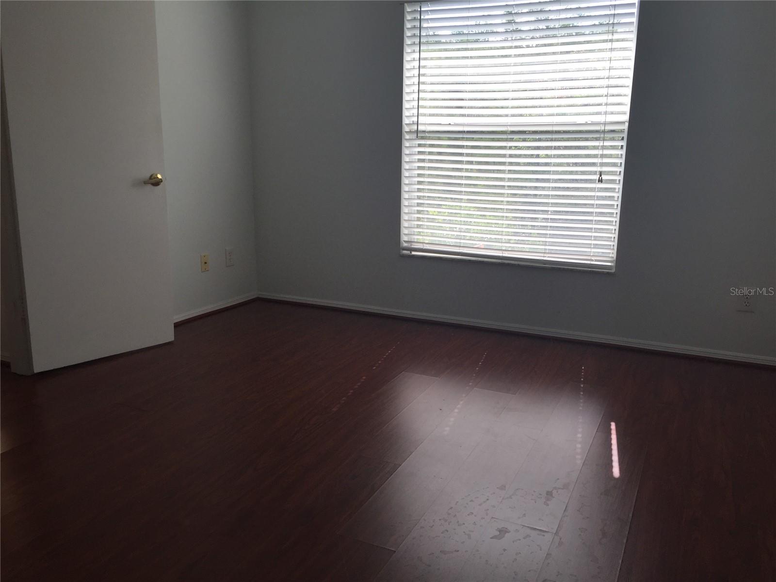 LAKEWOOD AT MEADOW WOODS PH 01 - Residential Lease