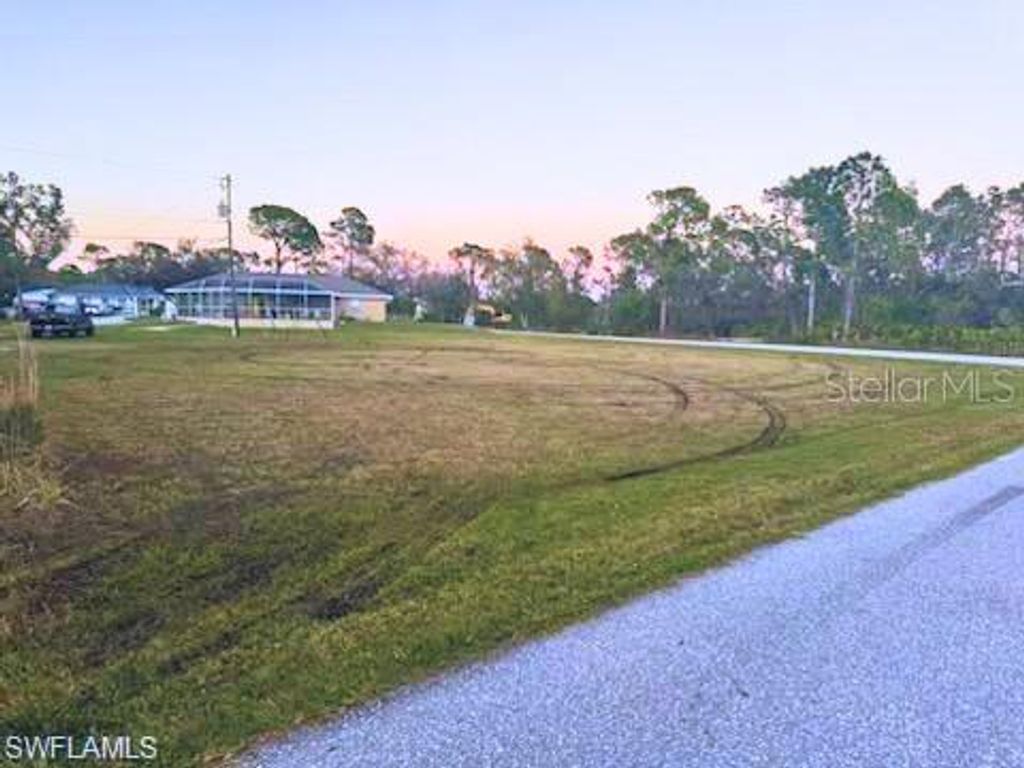 Photo of 23356 Wilber Avenue, Punta Gorda, FL 33980 (MLS # C7509798)