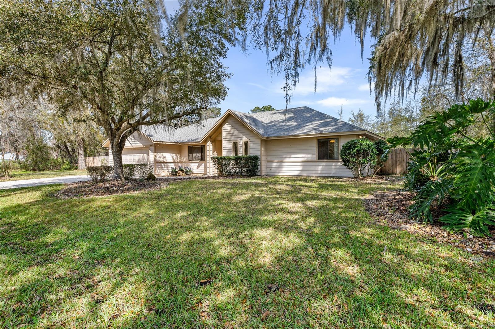 10617 NW 47TH TERRACE