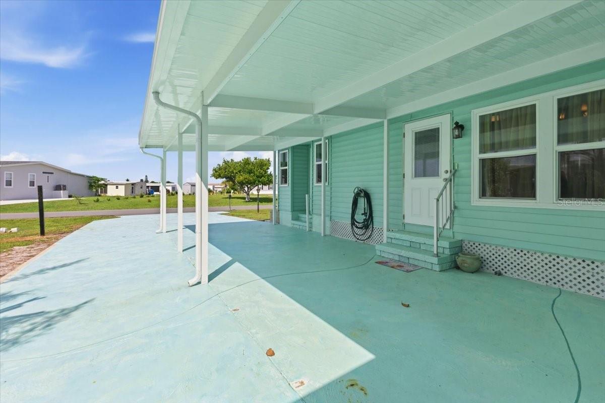 1451 BLUE HERON DRIVE