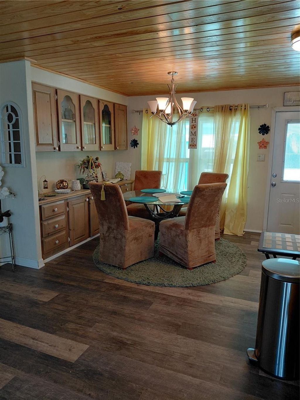 Photo of 1451 Blue Heron Drive, Englewood, FL 34224 (MLS # D6147017)