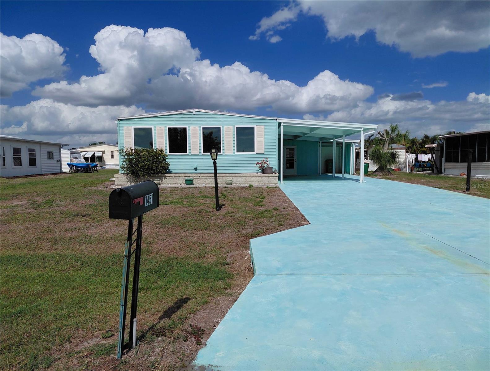 HOL MOB ESTATES 3RD ADD - Residential