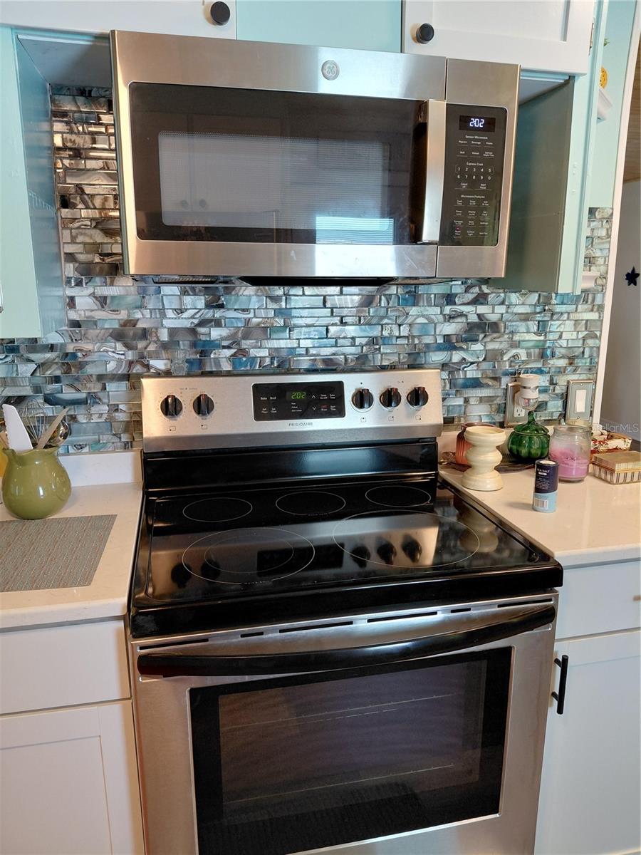 HOL MOB ESTATES 3RD ADD - Residential