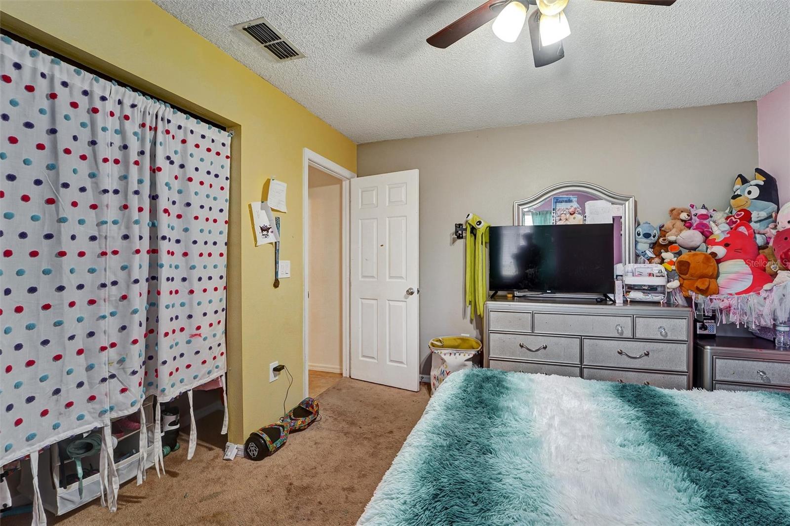 SPRING HILL - Residential