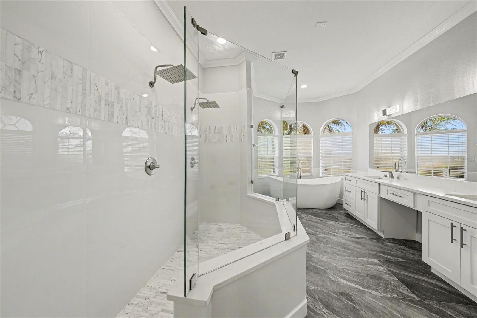 SADDLERIDGE ESTATES - Residential