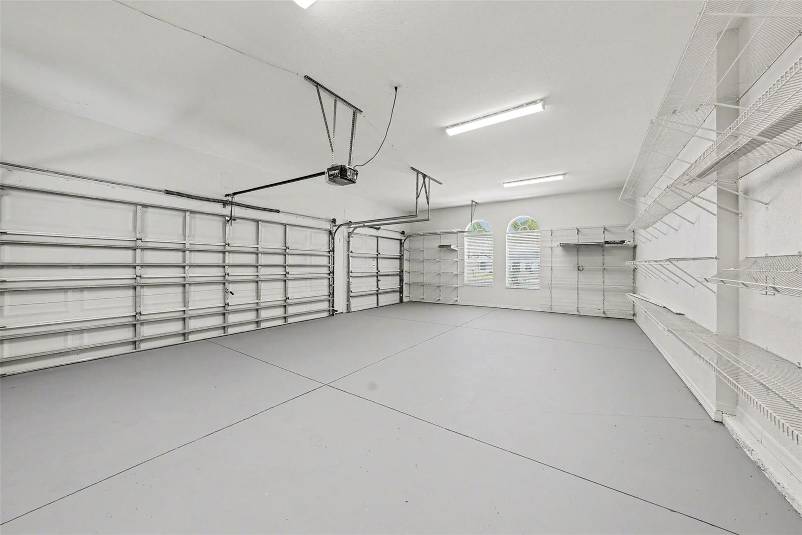 SADDLERIDGE ESTATES - Residential