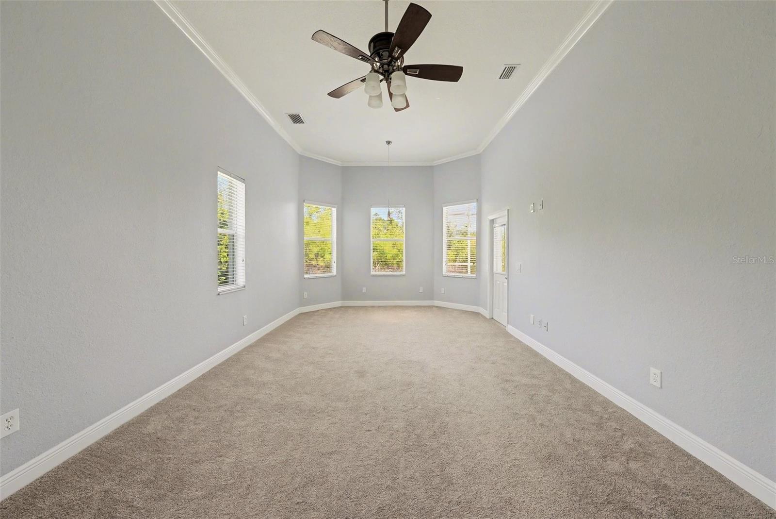 SADDLERIDGE ESTATES - Residential