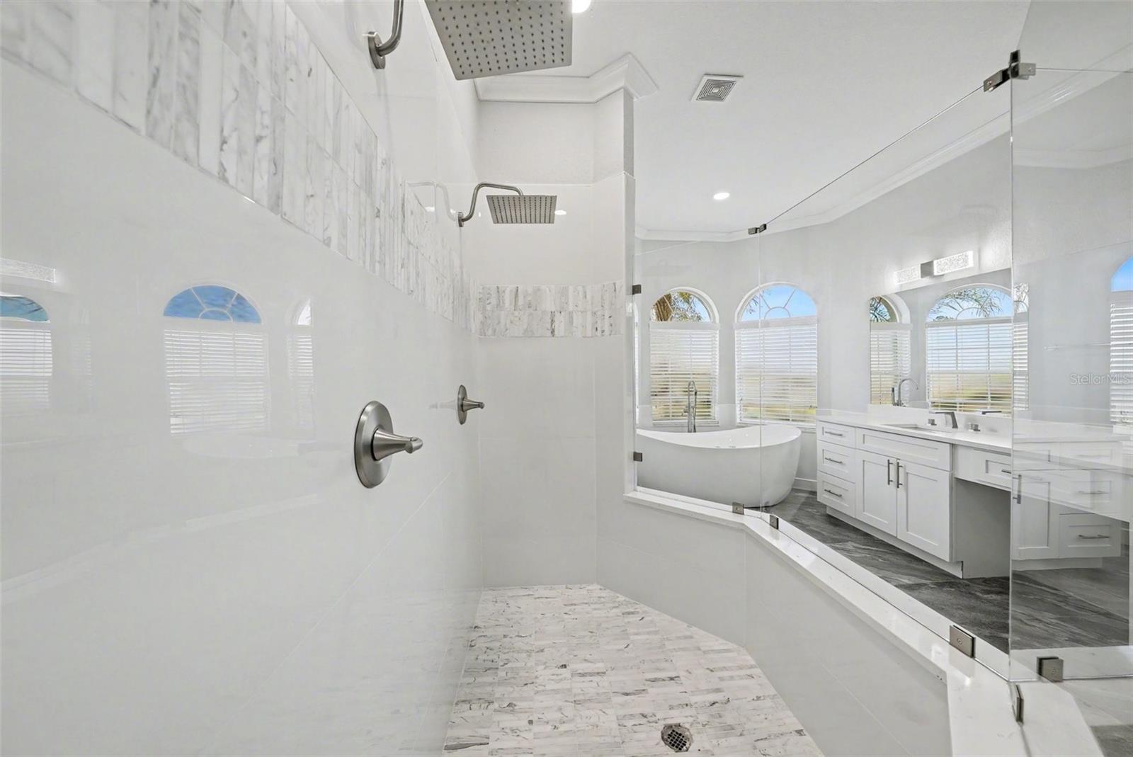 SADDLERIDGE ESTATES - Residential