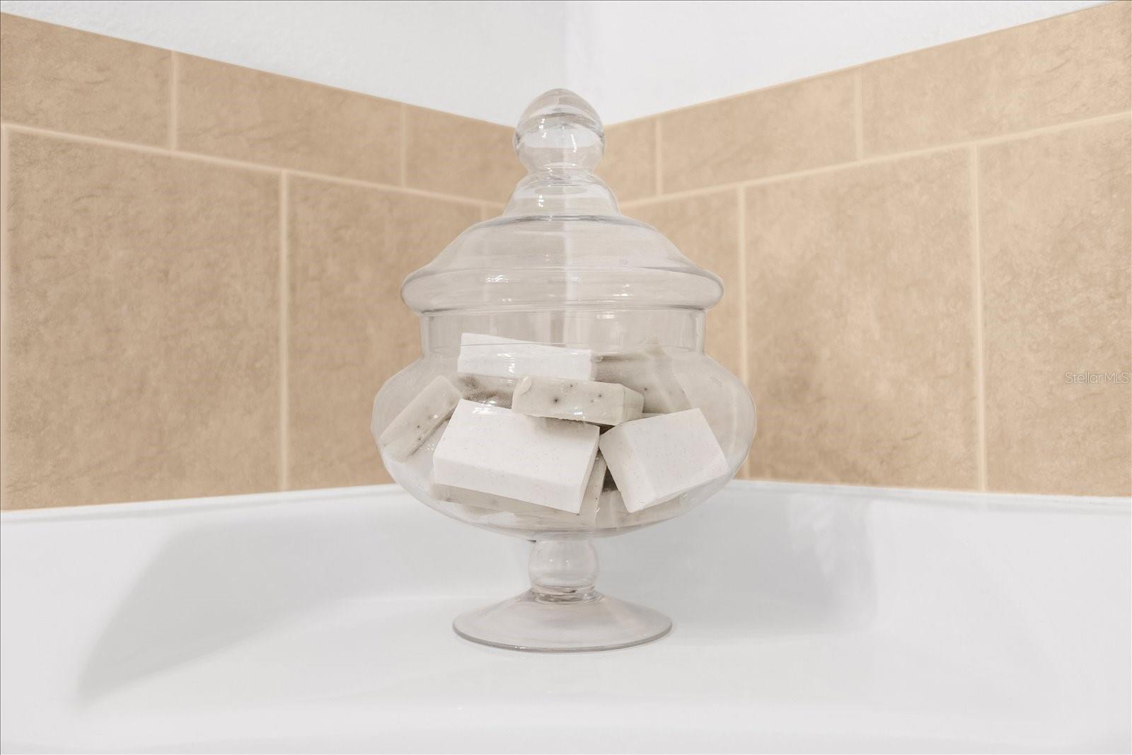 WATERSONG PH 01 - Residential