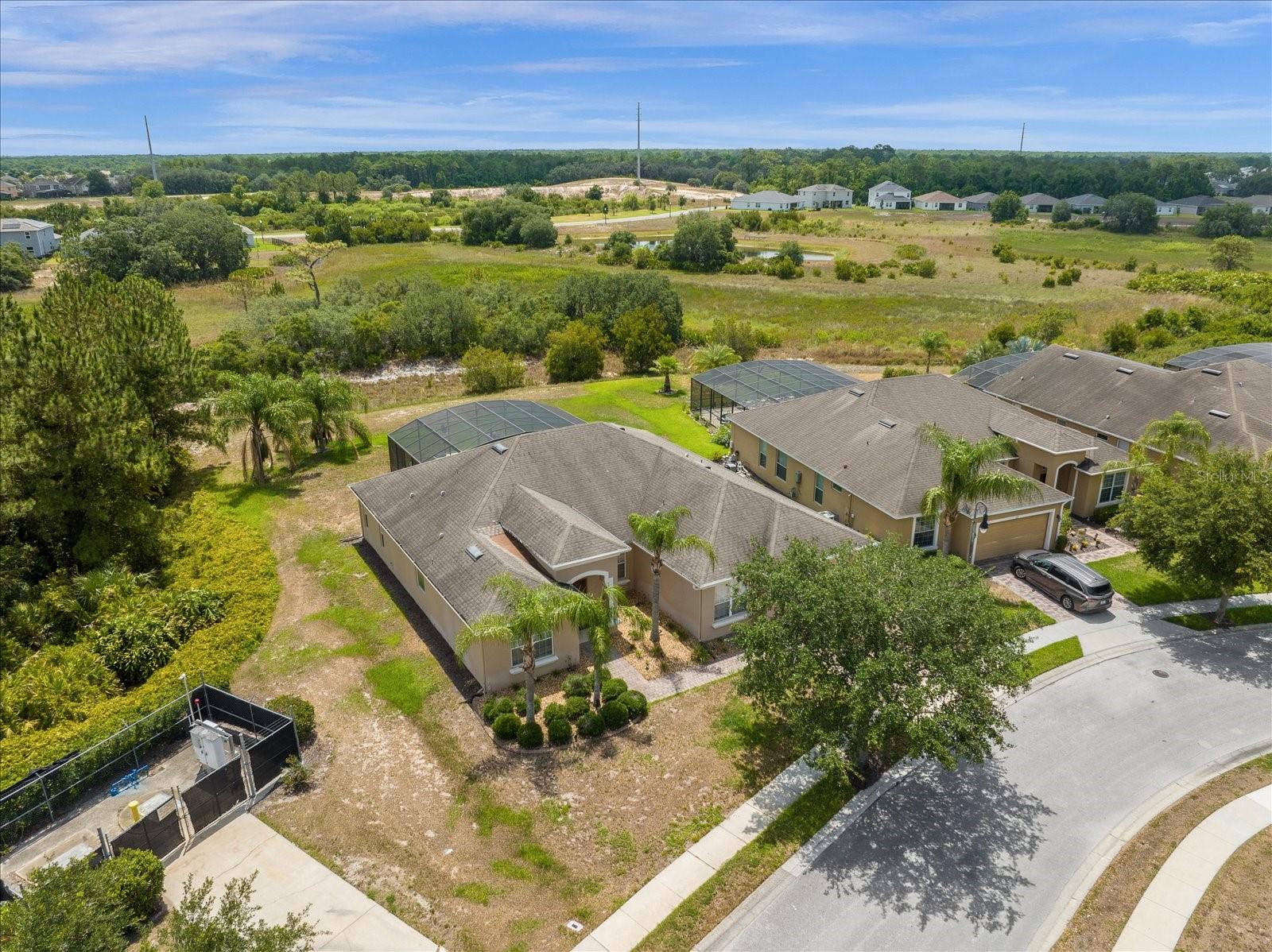 WATERSONG PH 01 - Residential