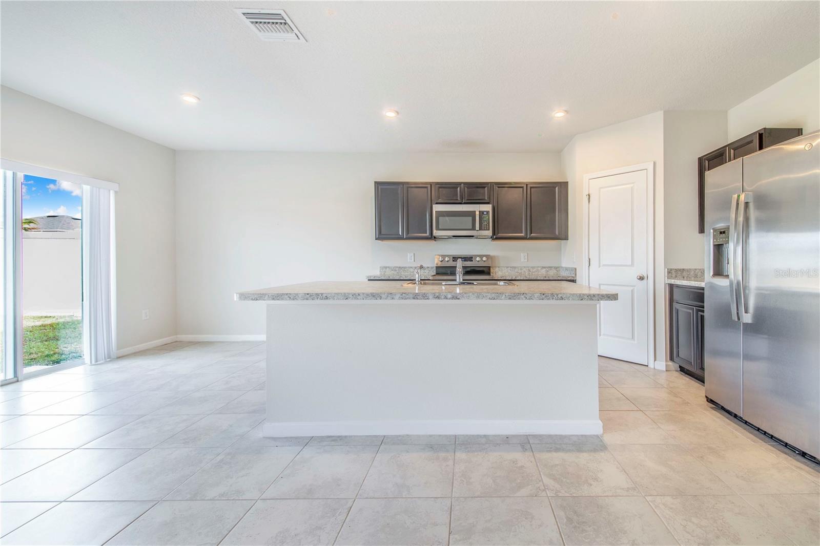 SOUTHERN XING - Residential