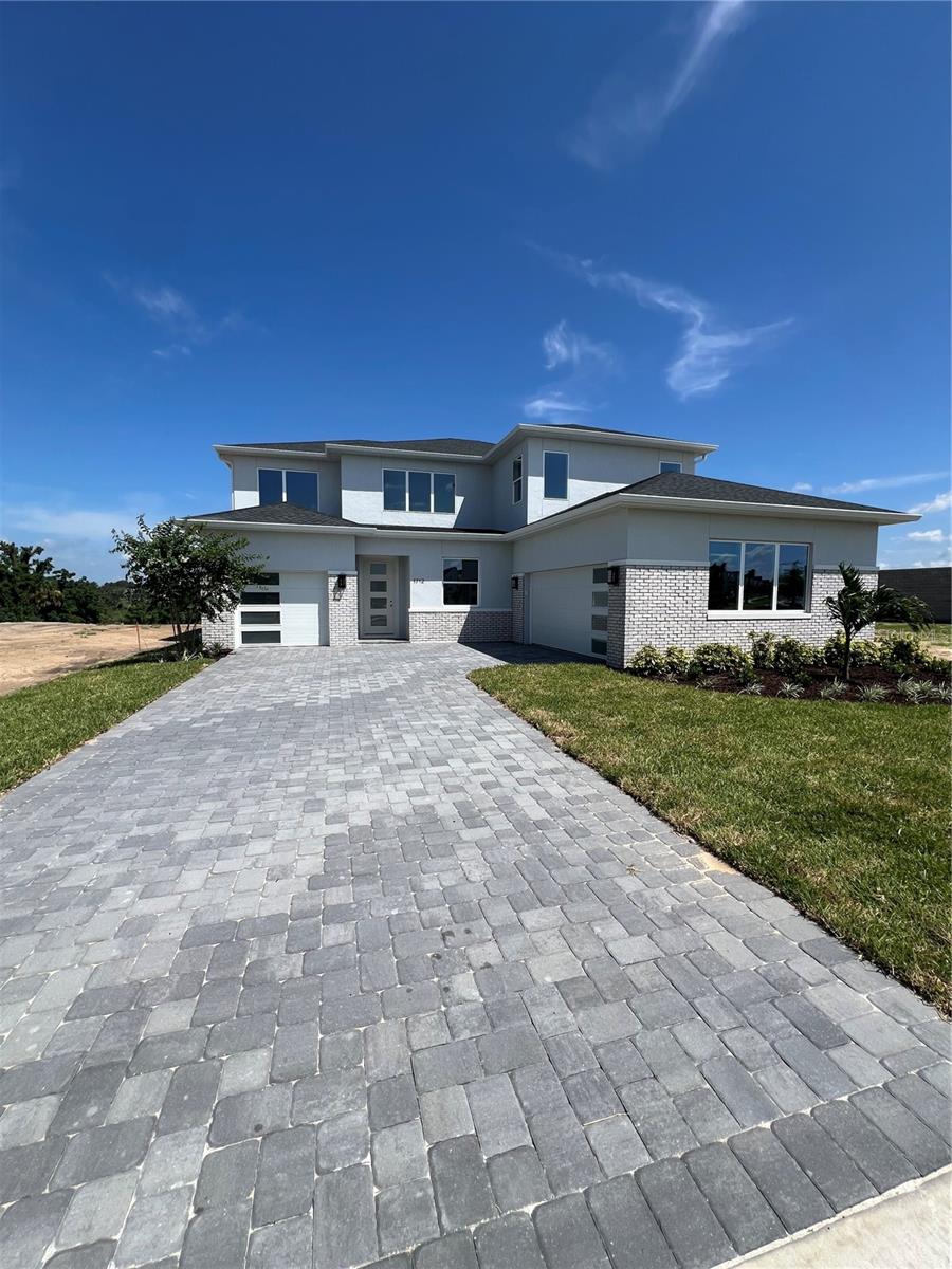 1712 STONECLIFF DRIVE
