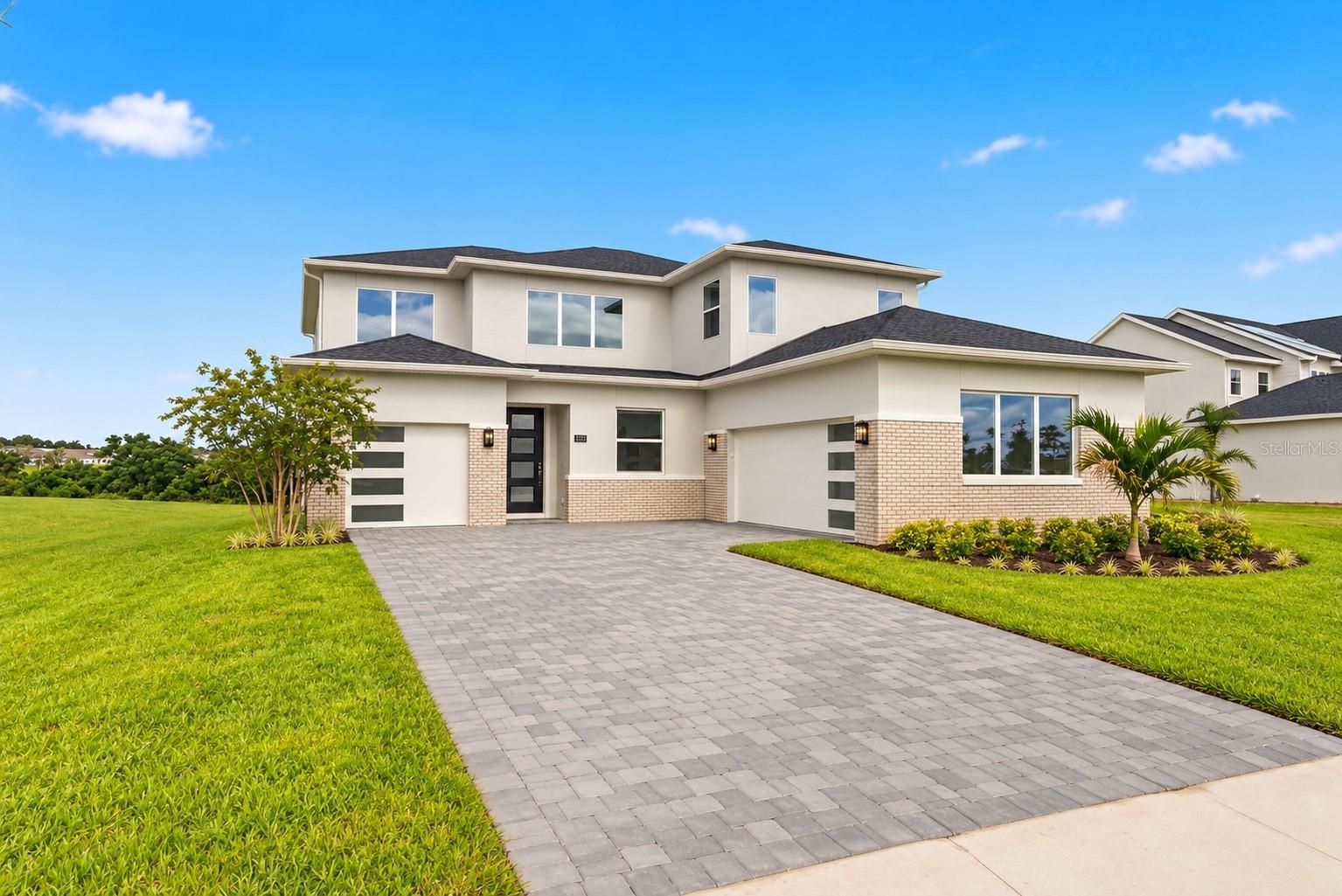 1712 STONECLIFF DRIVE