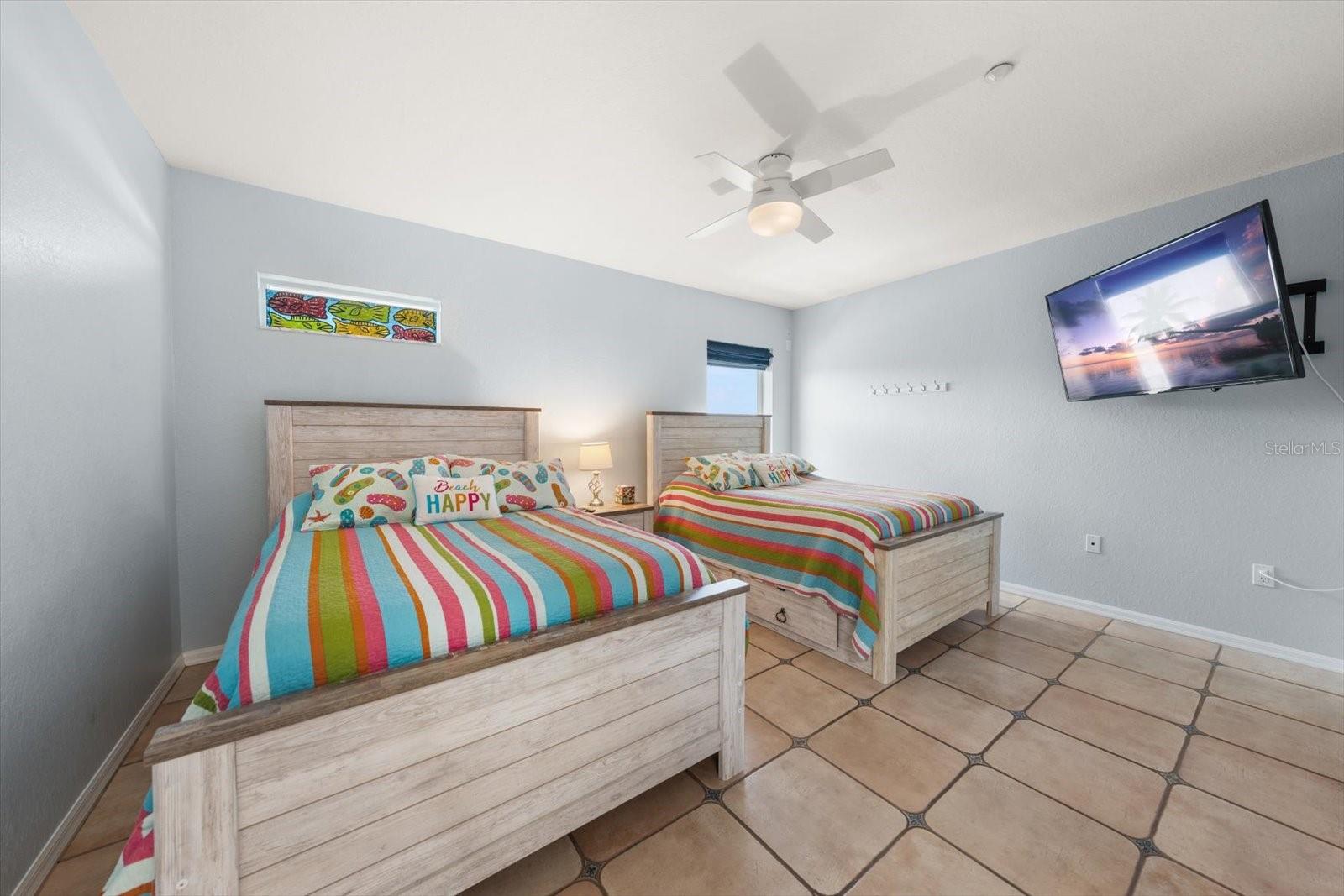 OCEANSIDE OF INDIAN - Residential
