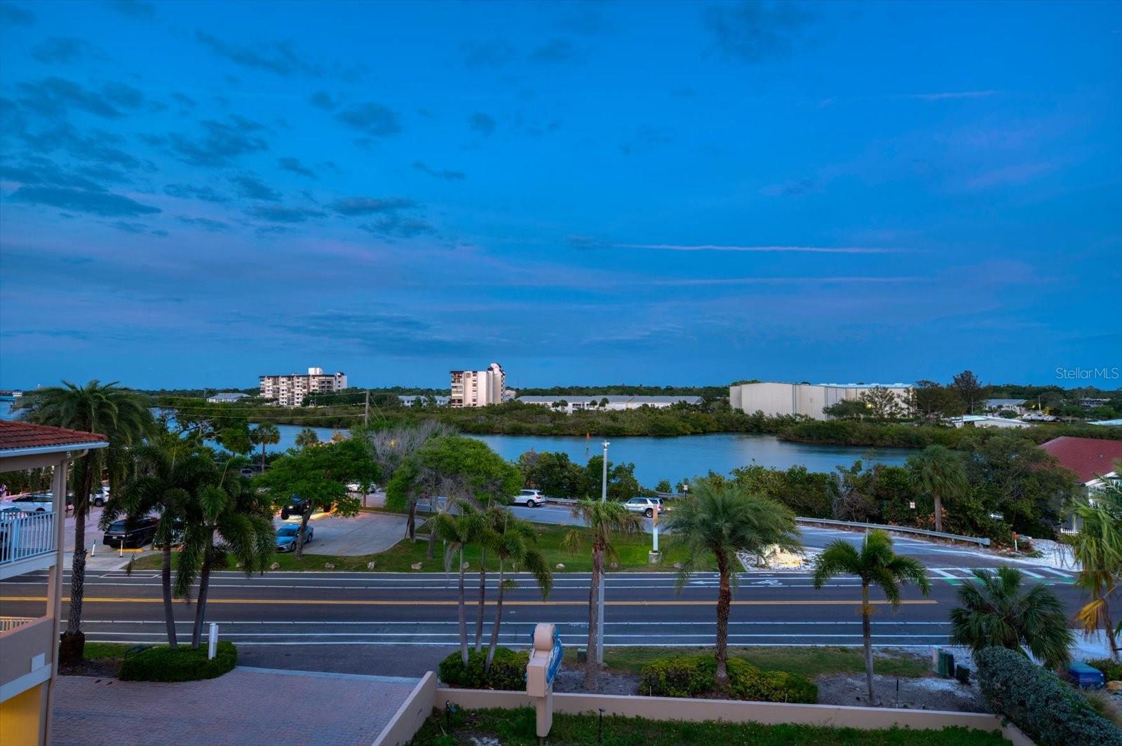 OCEANSIDE OF INDIAN - Residential