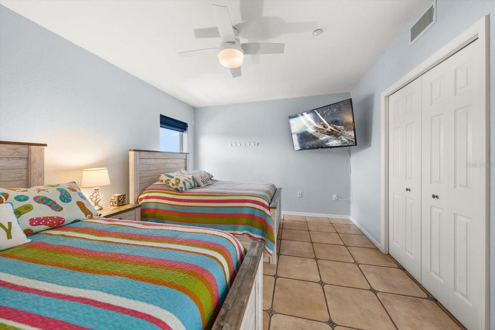OCEANSIDE OF INDIAN - Residential