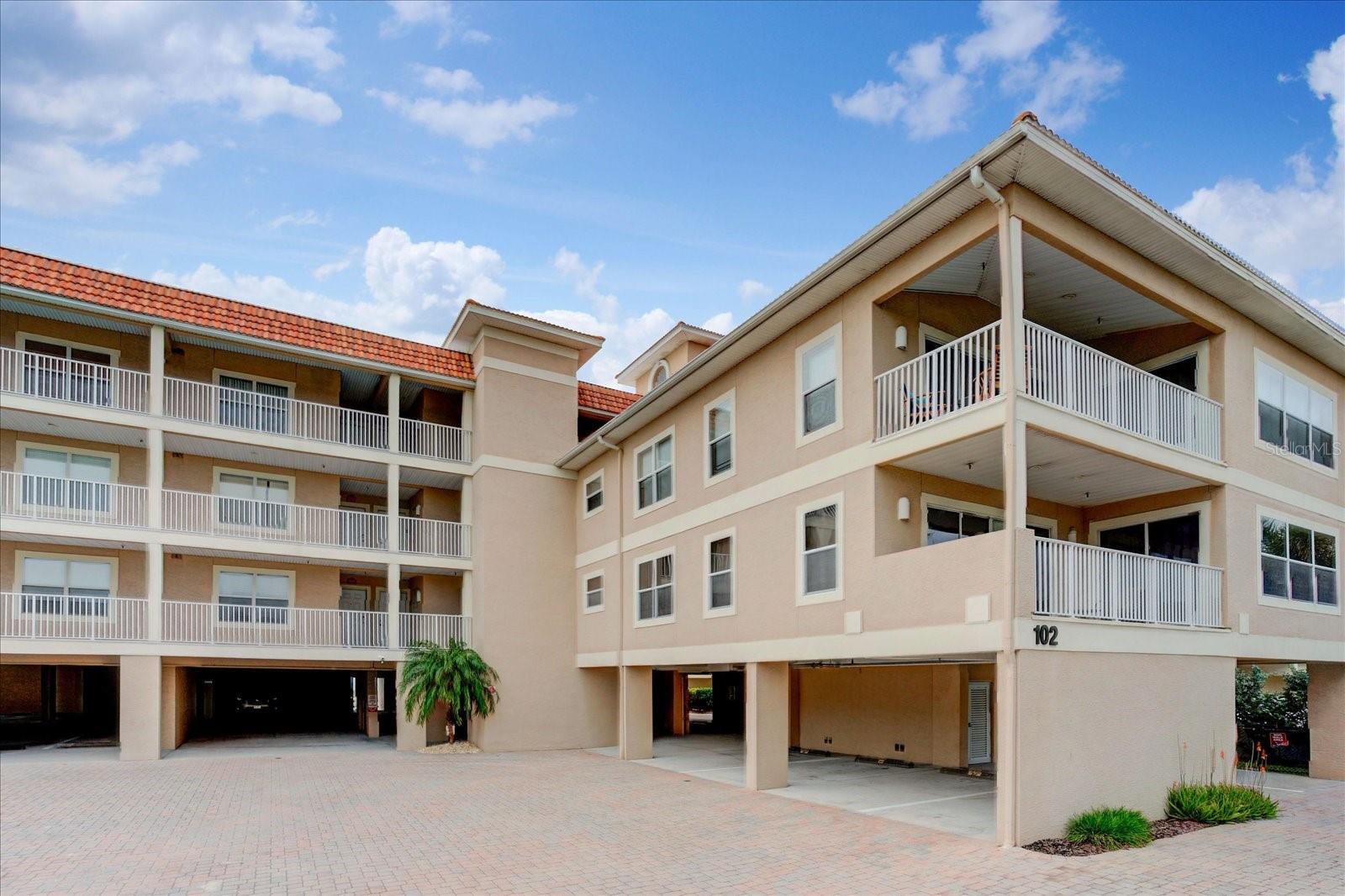 OCEANSIDE OF INDIAN - Residential
