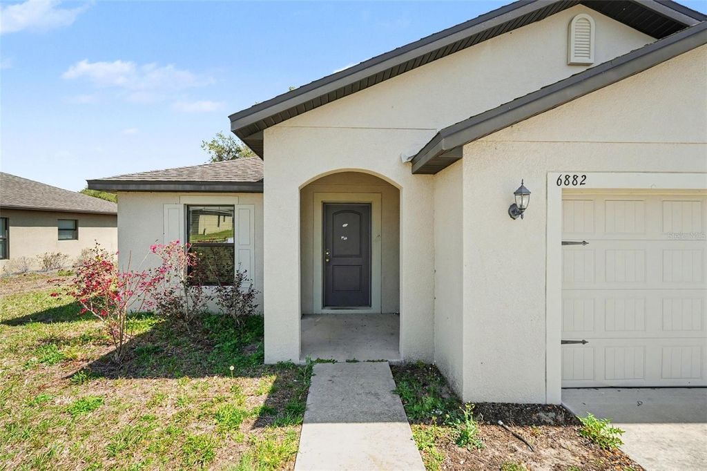 Photo of 6882 Redbay Drive, Brooksville, FL 34602 (MLS # TB8486320)