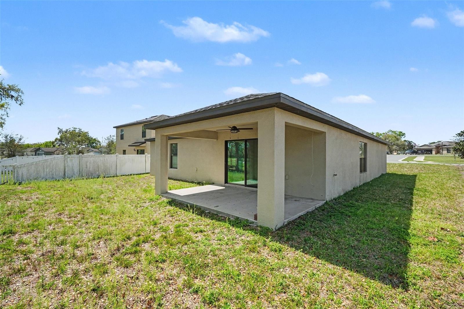 SHERMAN HILLS PH V - Residential