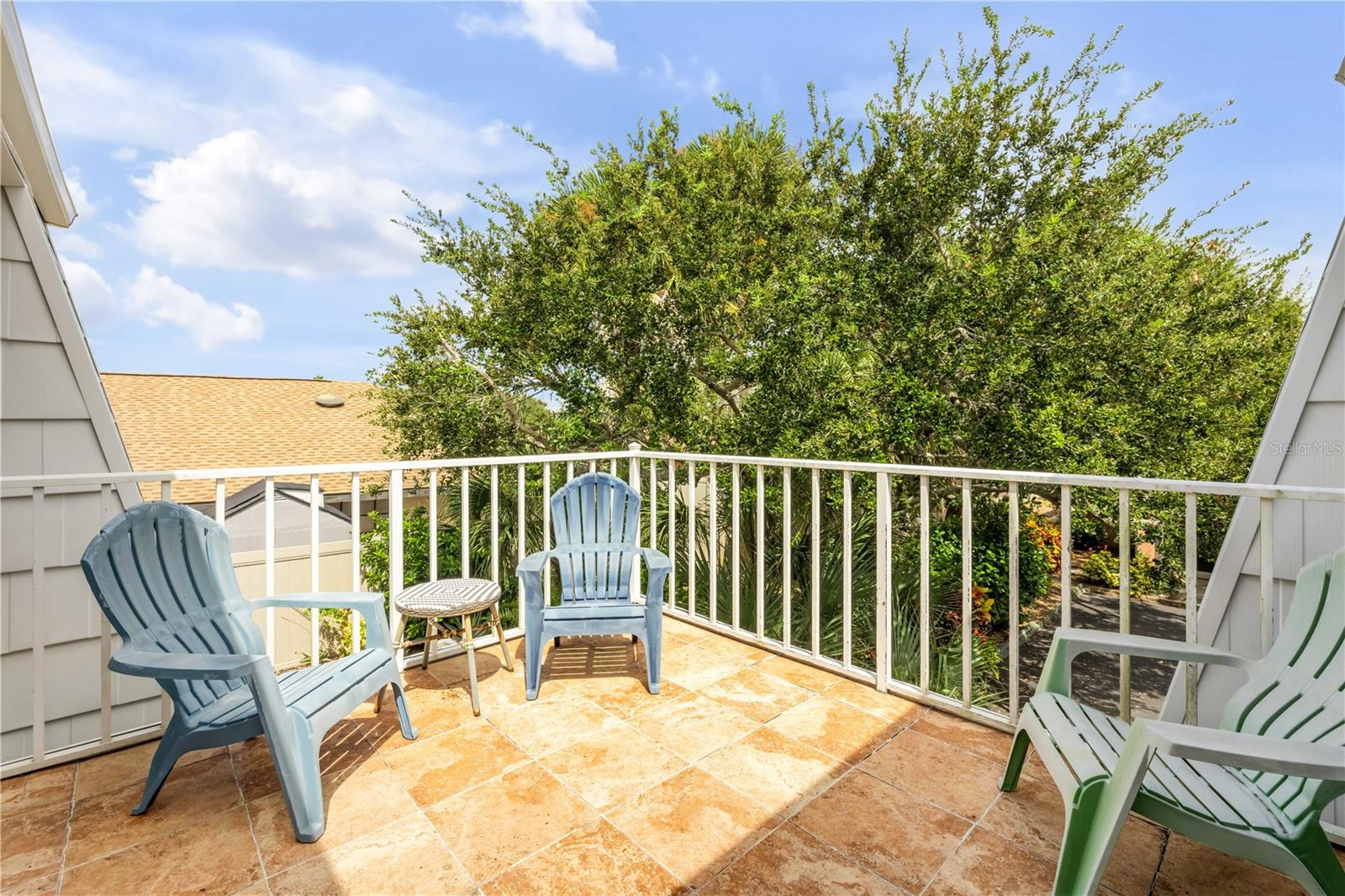 BAHAMIAN CLUB UNITS 01-03 INC - Residential
