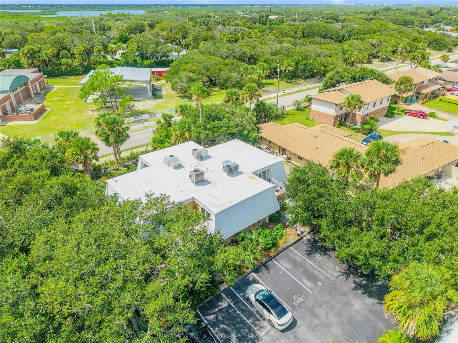 BAHAMIAN CLUB UNITS 01-03 INC - Residential