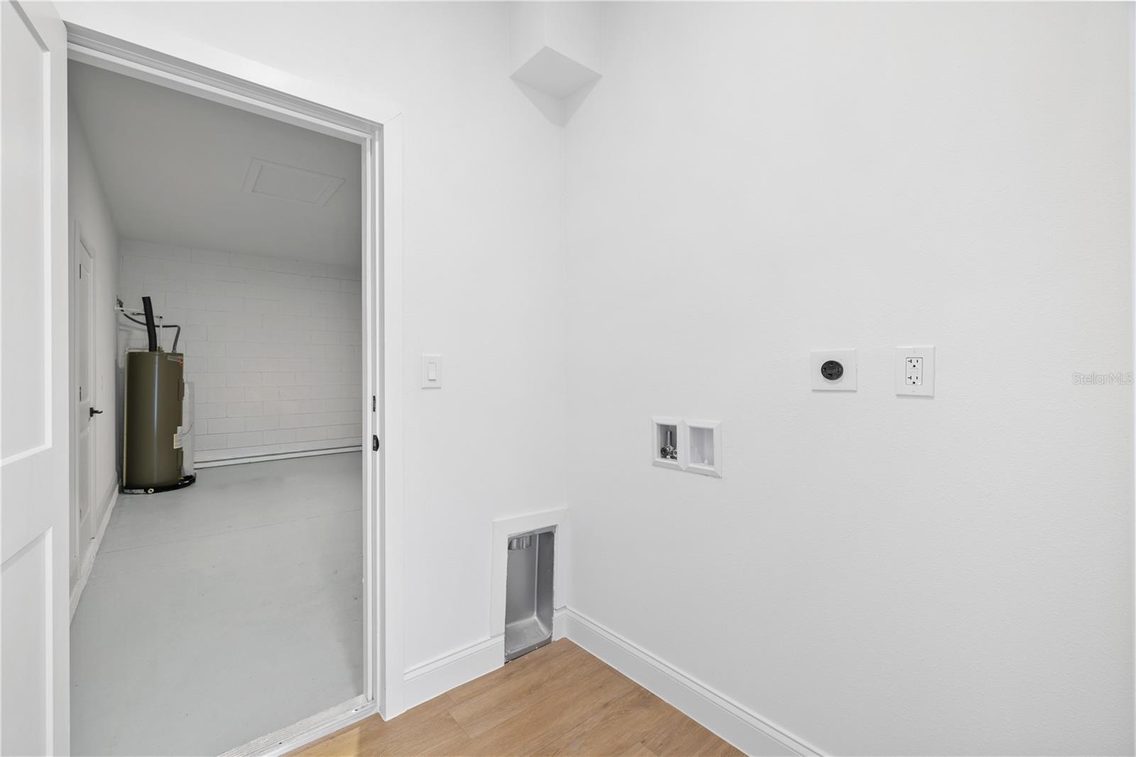 CITRUS SPGS UNIT 14 - Residential