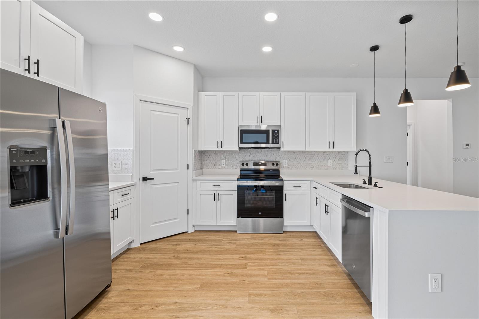 CITRUS SPGS UNIT 14 - Residential