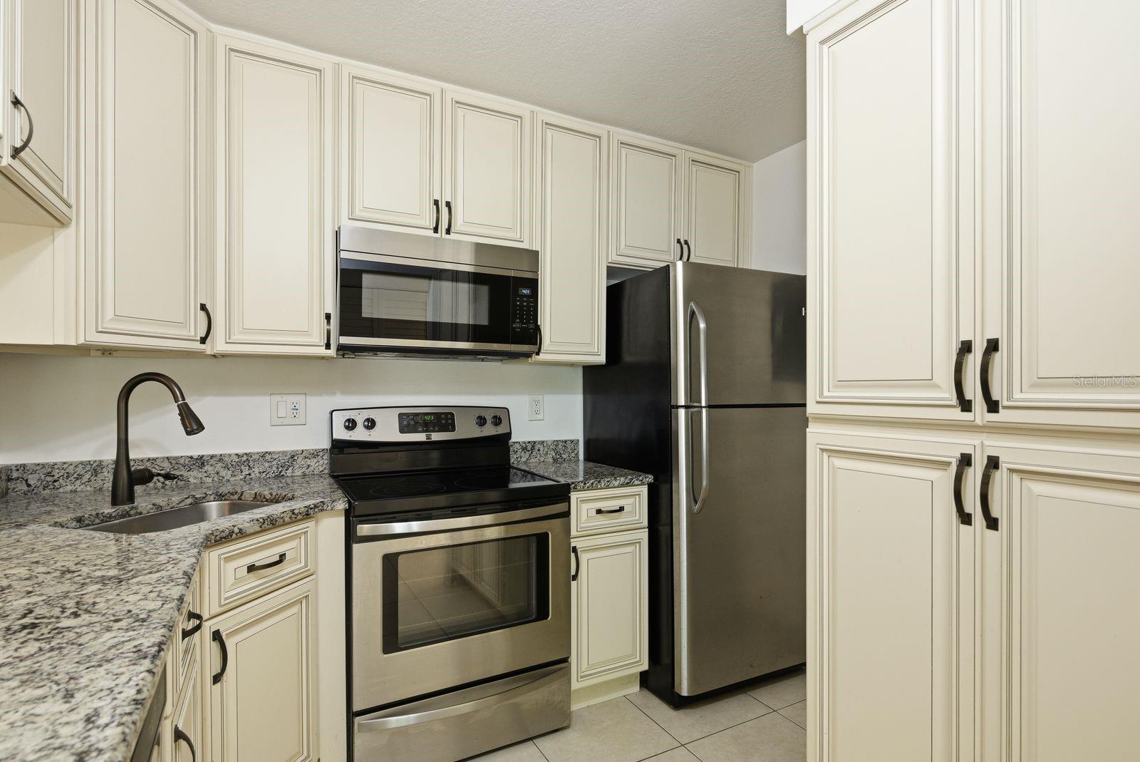 PINE RIDGE AT LAKE TARPON VILLAGE - Residential