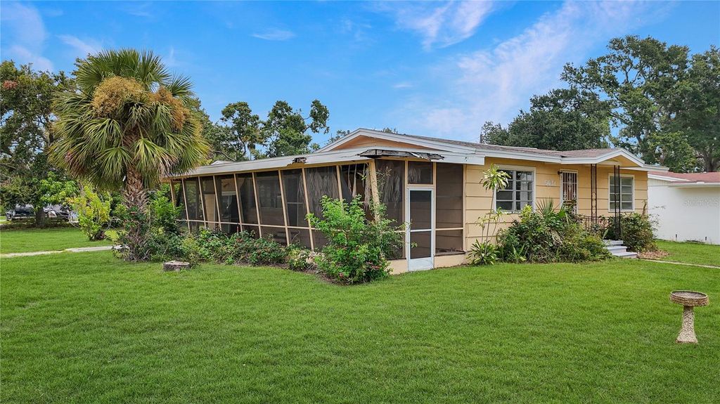 Photo of 5631 23rd Avenue S, Gulfport, FL 33707 (MLS # TB8399389)