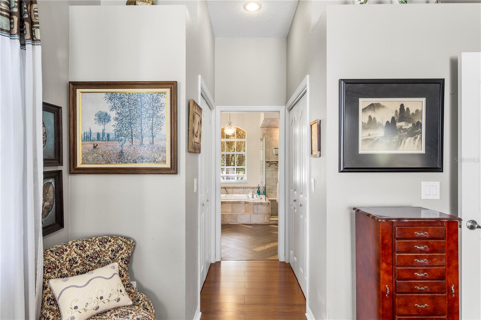 SPRING HILL - Residential