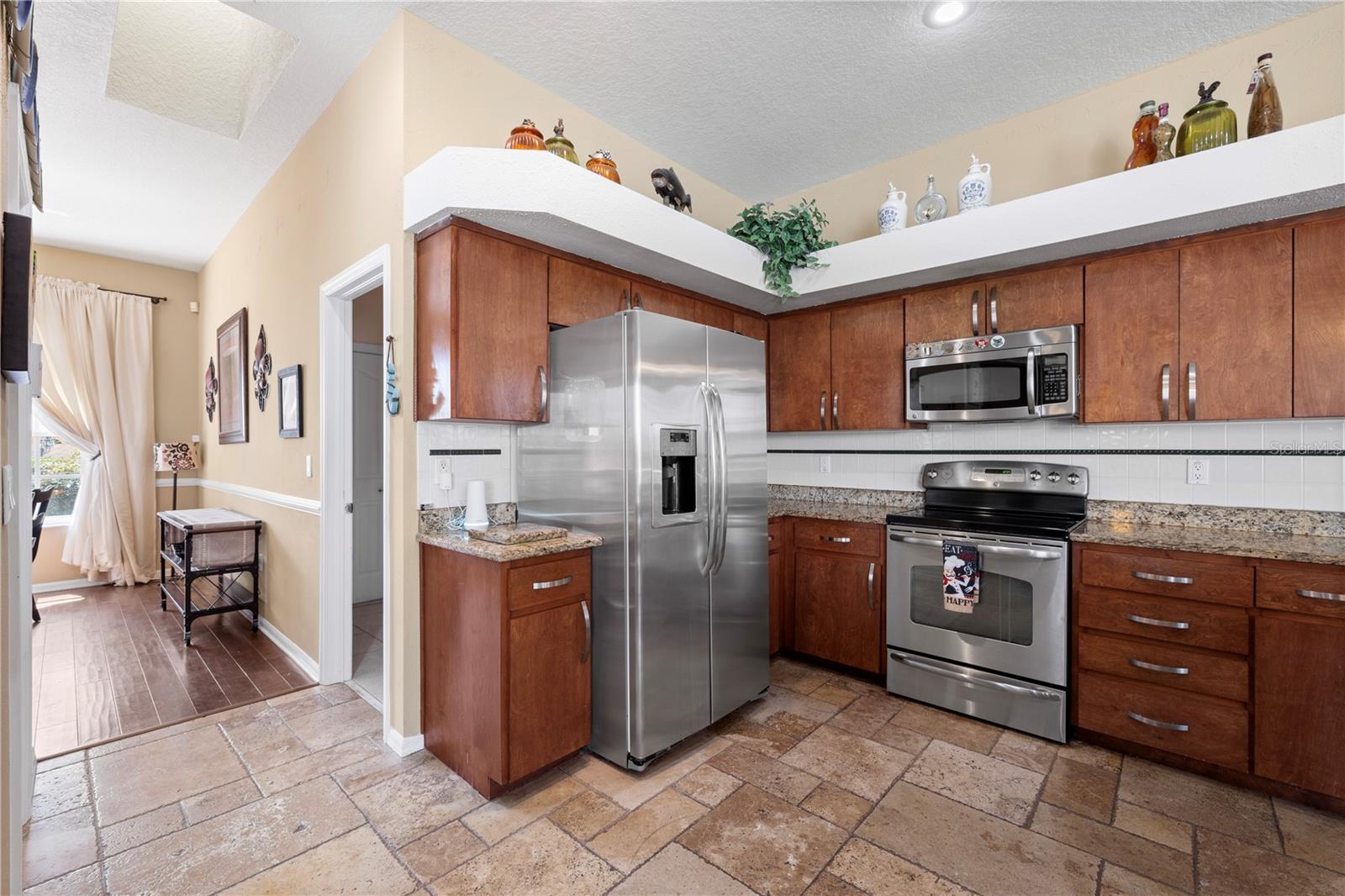 SPRING HILL - Residential