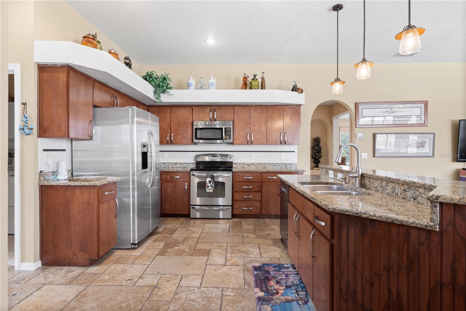 SPRING HILL - Residential