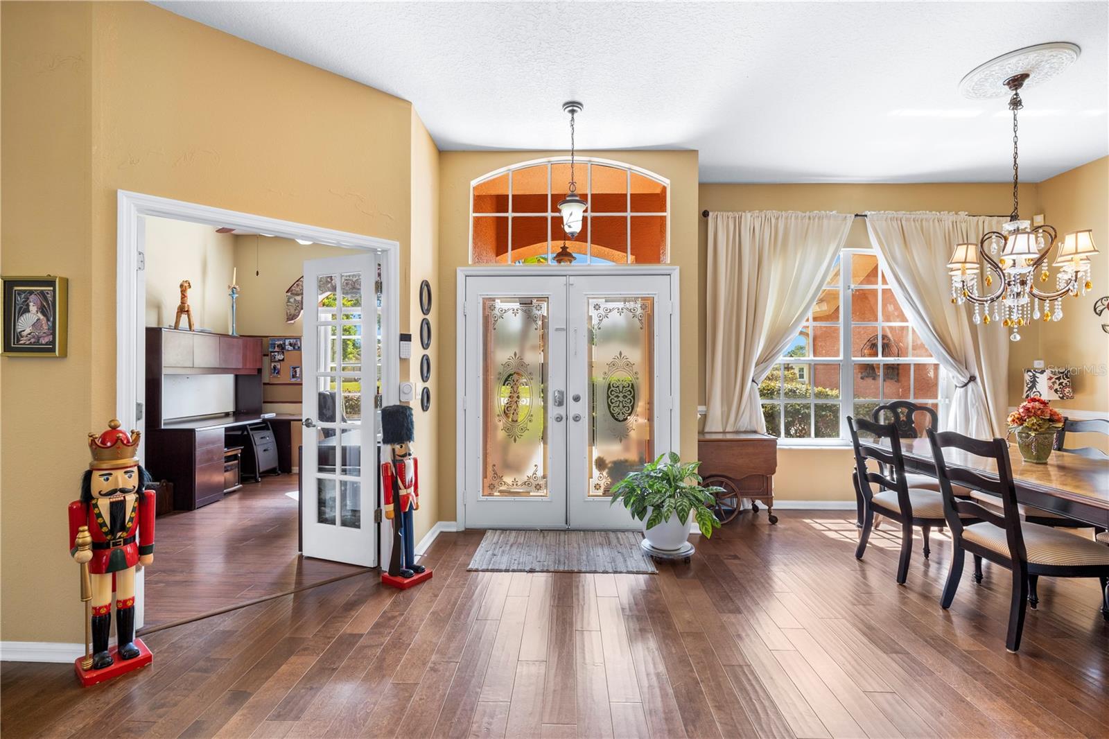 SPRING HILL - Residential